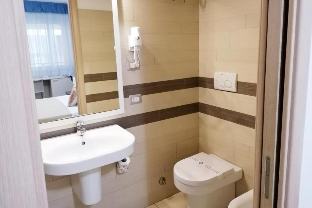 Sirina House Taormina Aparthotel Buitenkant foto