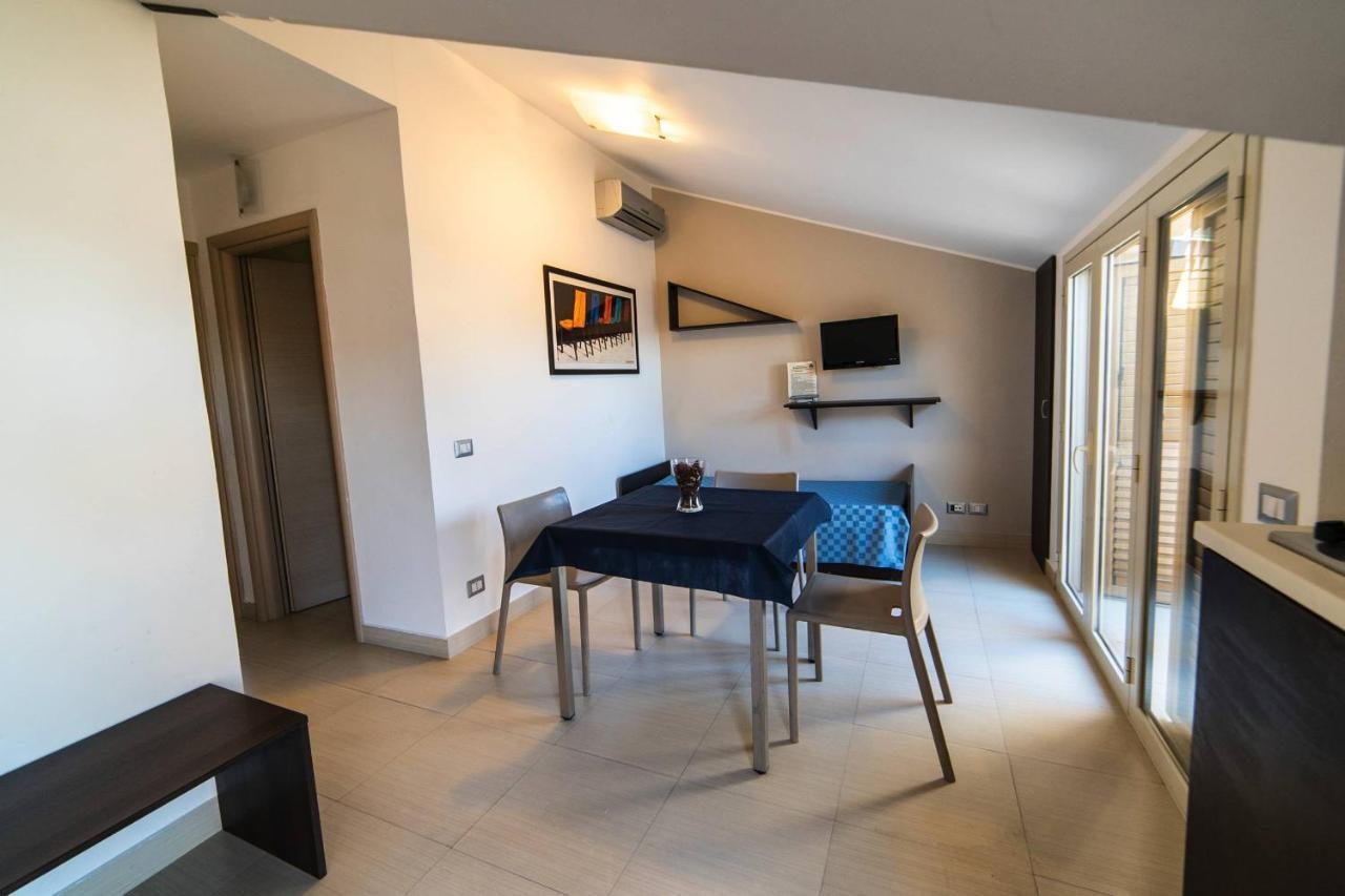 Sirina House Taormina Aparthotel Buitenkant foto