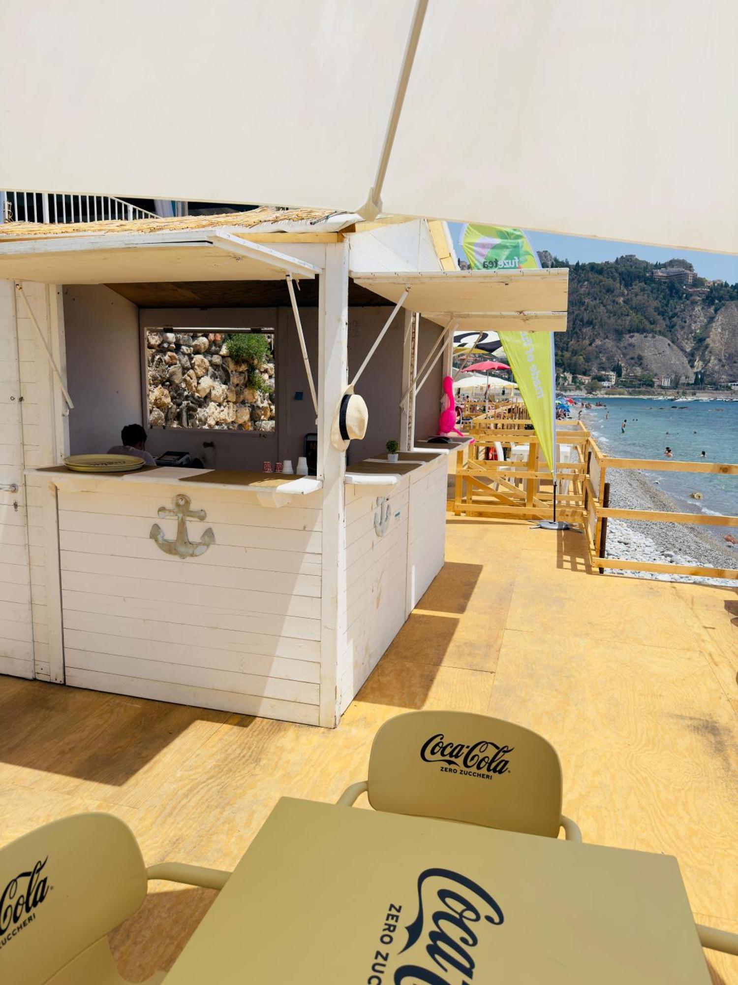 Sirina House Taormina Aparthotel Buitenkant foto